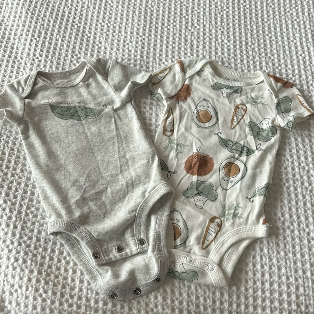 Carters set